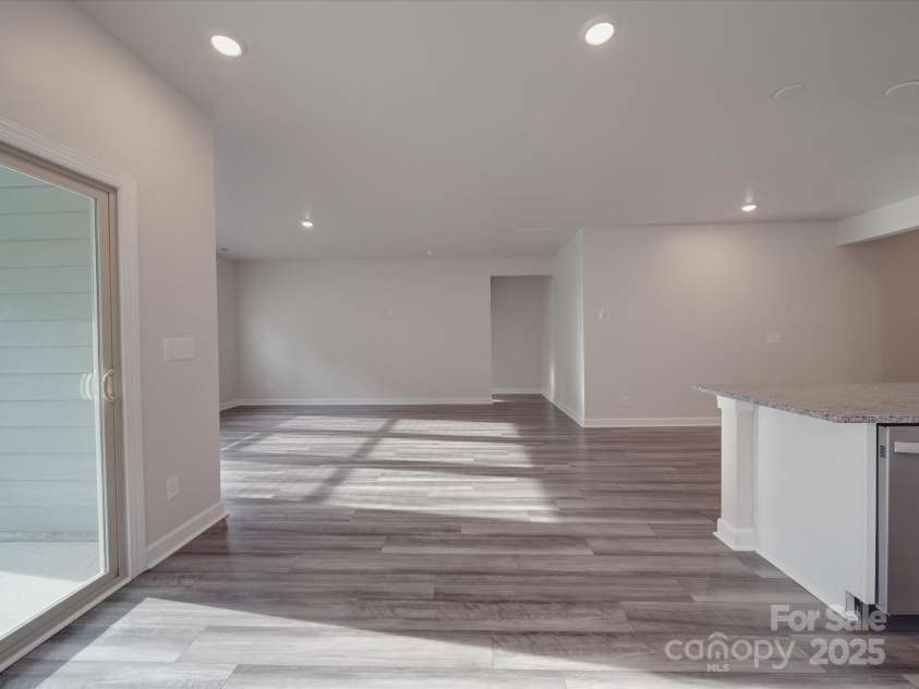 4142 Longmore Lane, Kannapolis, NC 28081.  MLS# CAR4250783, YatesRealty ID 16582. 