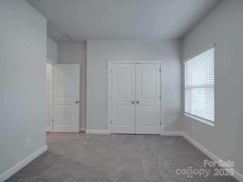 4142 Longmore Lane, Kannapolis, NC 28081.  MLS# CAR4250783, YatesRealty ID 16582. 