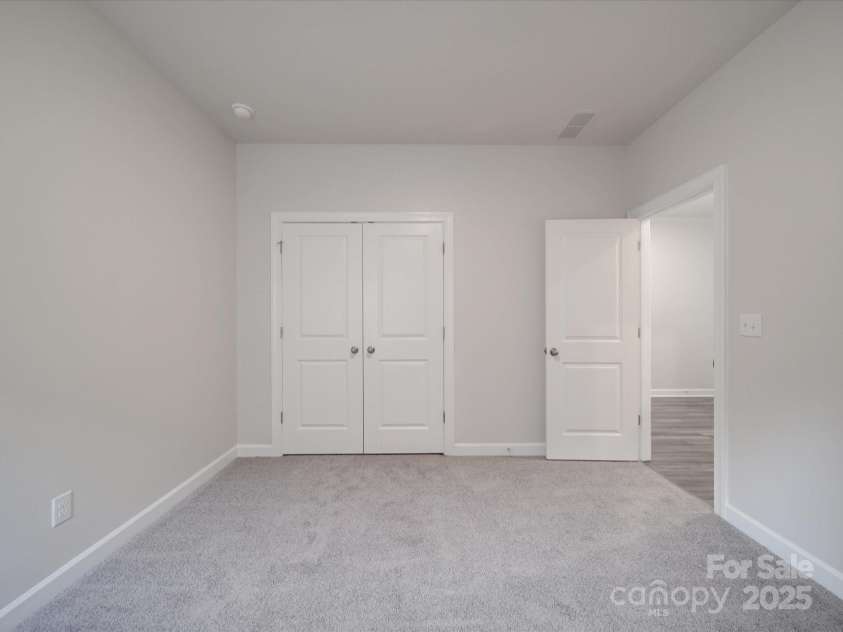 4142 Longmore Lane, Kannapolis, NC 28081.  MLS# CAR4250783, YatesRealty ID 16582. 