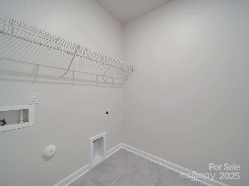 4142 Longmore Lane, Kannapolis, NC 28081.  MLS# CAR4250783, YatesRealty ID 16582. 