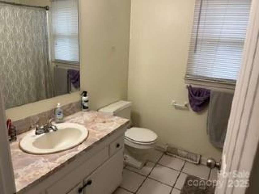 105 Overbrook Road, Salisbury, NC 28147.  MLS# CAR4262899, YatesRealty ID 16588. 