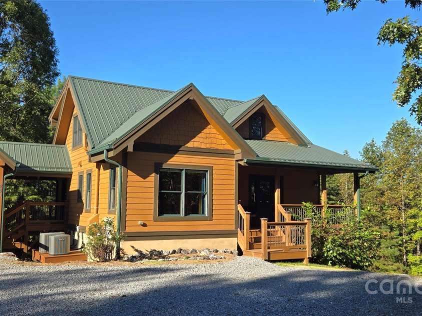 280 Hidden Lake Parkway, Nebo, NC 28761.  MLS# CAR4310695, YatesRealty ID 1659. 