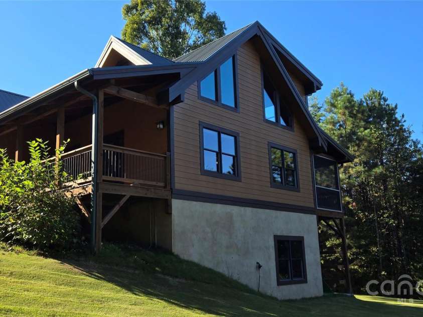 280 Hidden Lake Parkway, Nebo, NC 28761.  MLS# CAR4310695, YatesRealty ID 1659. 