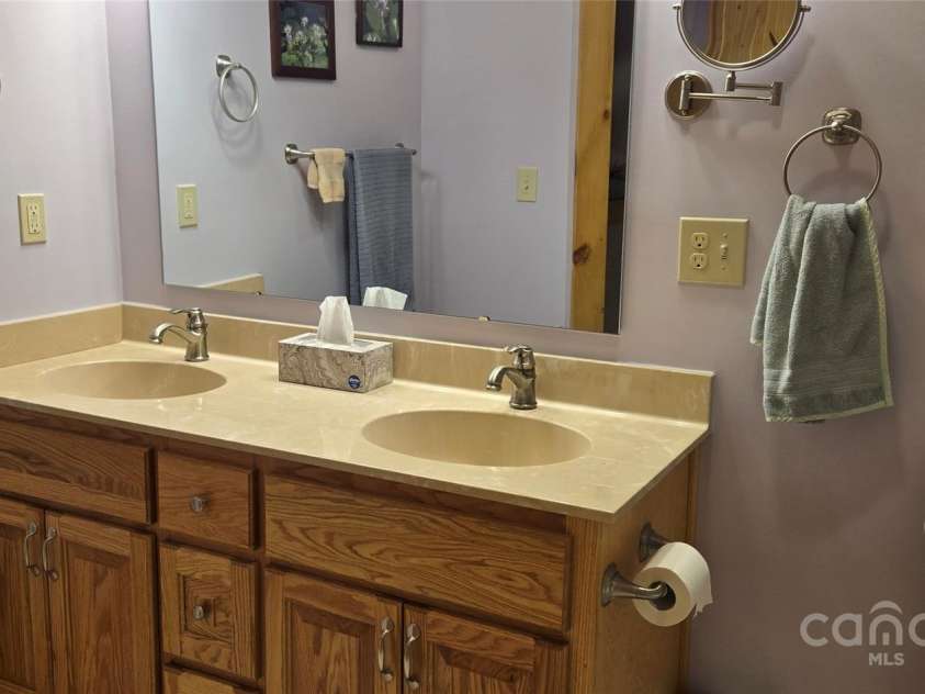 280 Hidden Lake Parkway, Nebo, NC 28761.  MLS# CAR4310695, YatesRealty ID 1659. 