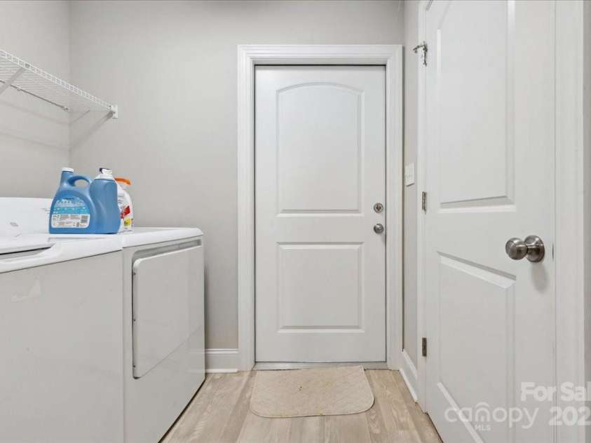 620 River Birch Drive, Salisbury, NC 28146.  MLS# CAR4264587, YatesRealty ID 16590. 