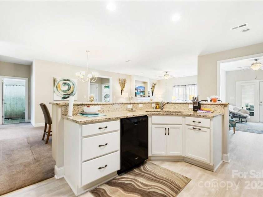 620 River Birch Drive, Salisbury, NC 28146.  MLS# CAR4264587, YatesRealty ID 16590. 