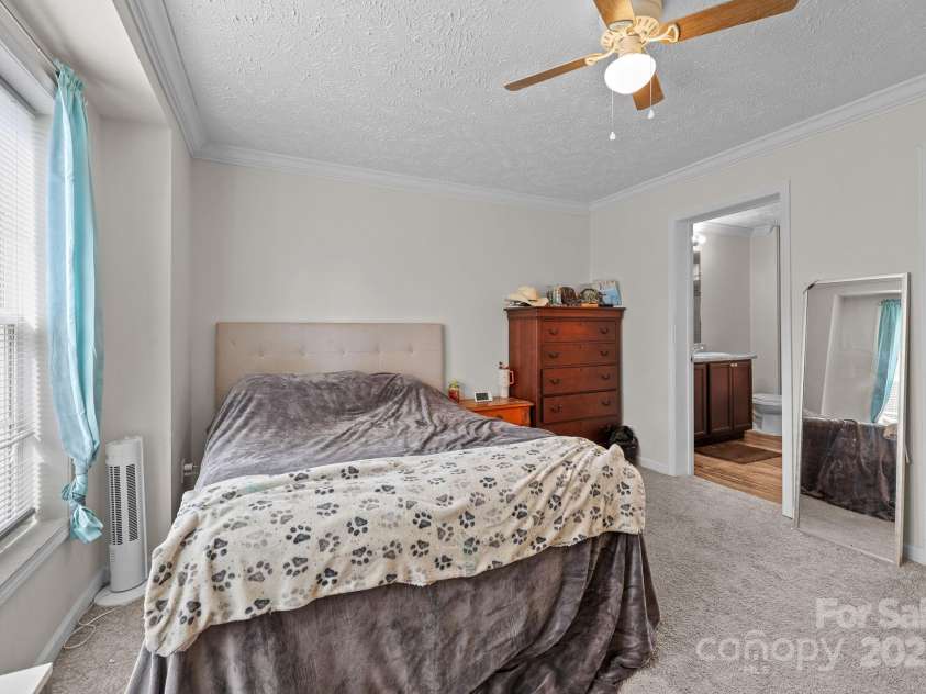 1316 Wiscassett Street, Albemarle, NC 28001.  MLS# CAR4266000, YatesRealty ID 16592. 