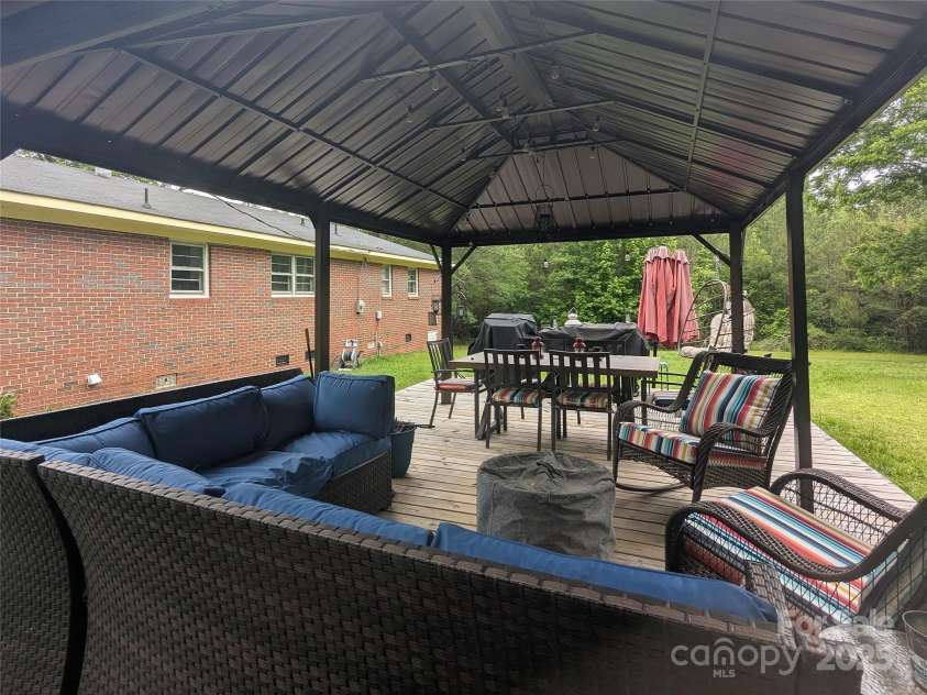 3116 Pilgrim Road, Chester, SC 29706.  MLS# CAR4257746, YatesRealty ID 16593. Gazebo 2