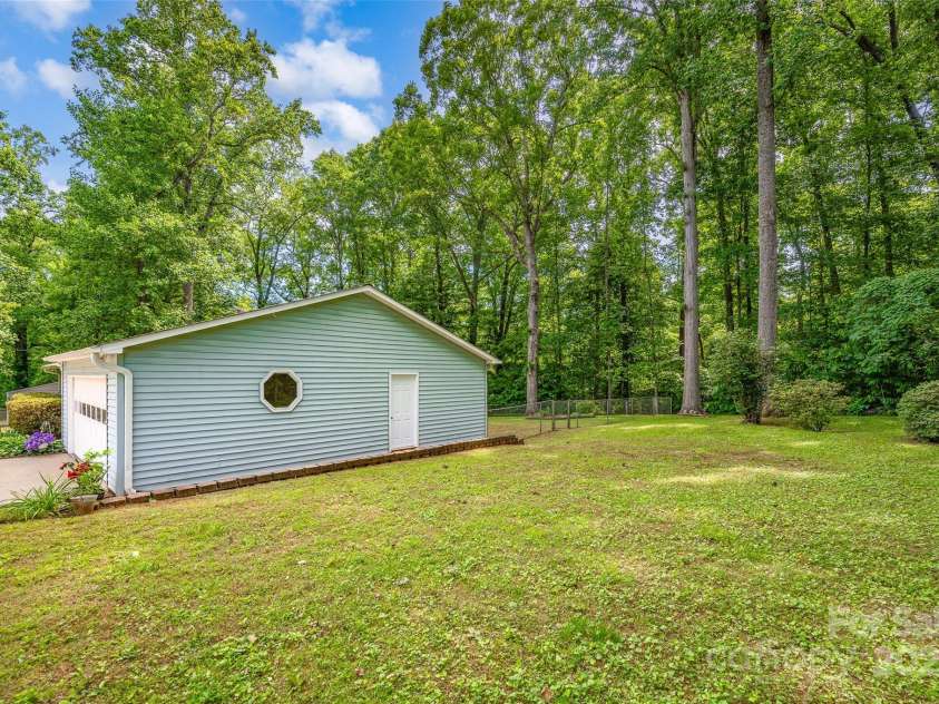 144 Stoneybrook Road, Salisbury, NC 28147.  MLS# CAR4263157, YatesRealty ID 16594. Tree Lined 1 Acre Lot