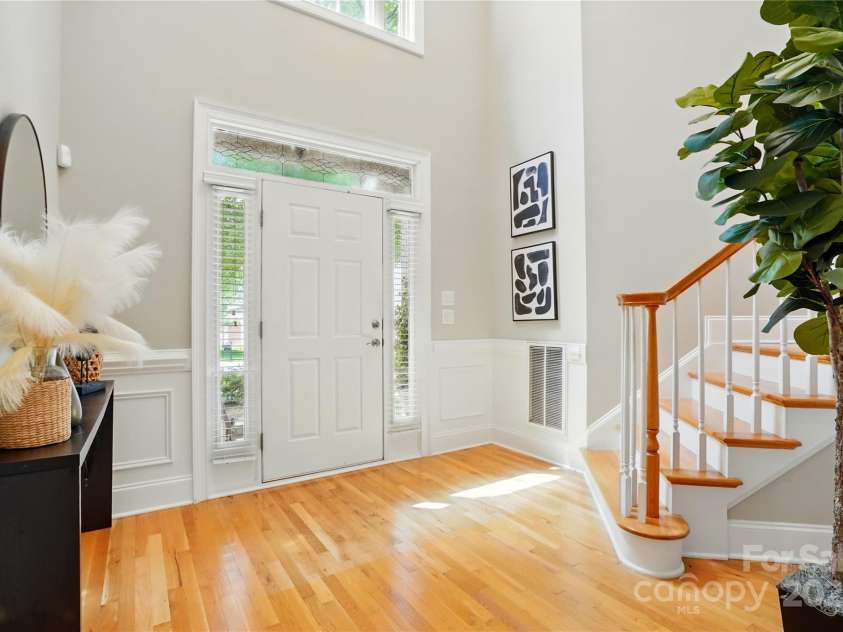 10607 Newberry Park Lane, Charlotte, NC 28277.  MLS# CAR4264509, YatesRealty ID 16595. 