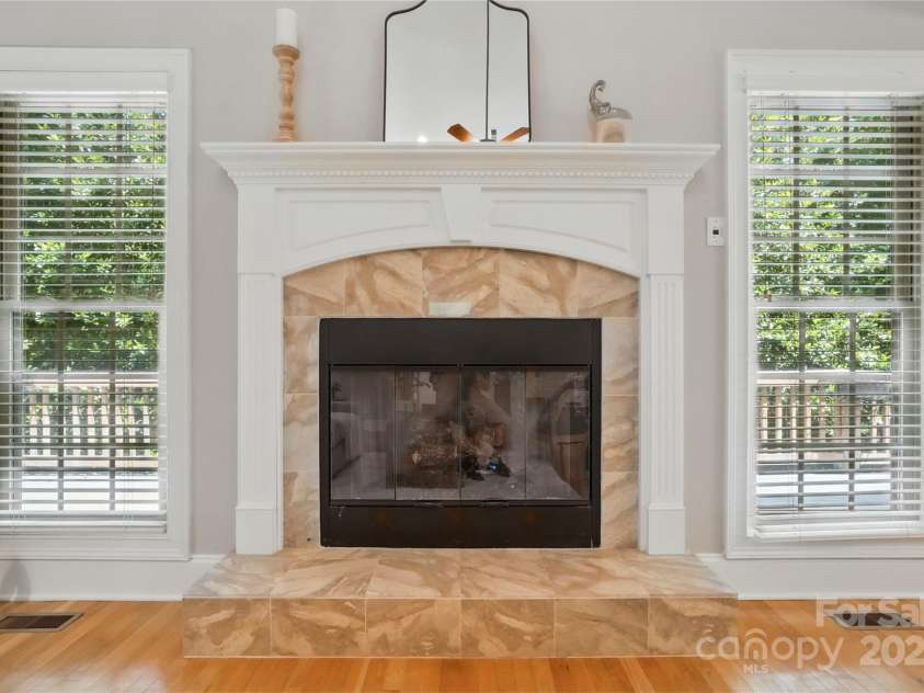 10607 Newberry Park Lane, Charlotte, NC 28277.  MLS# CAR4264509, YatesRealty ID 16595. 