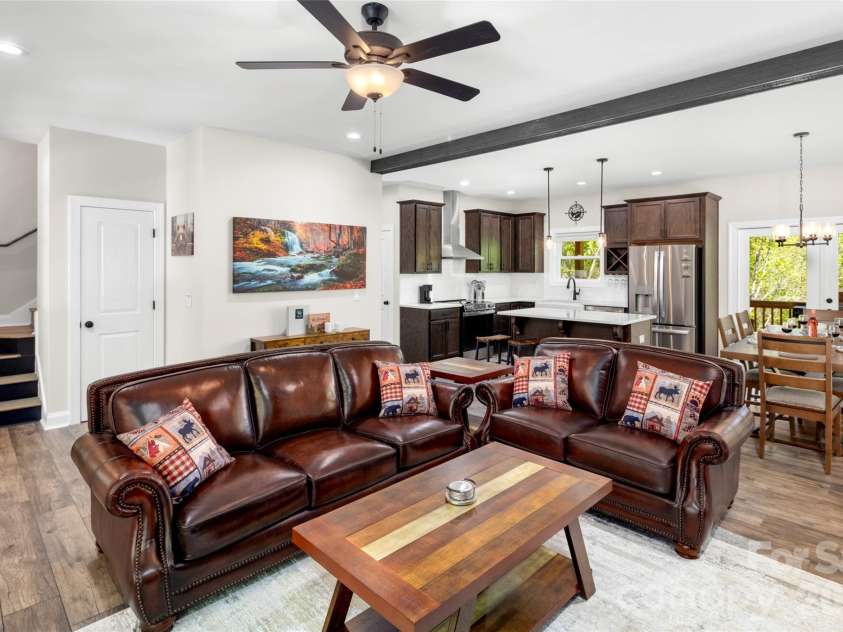 233 Arcadia Falls Way, Black Mountain, NC 28711.  MLS# CAR4375921, YatesRealty ID 16595. 