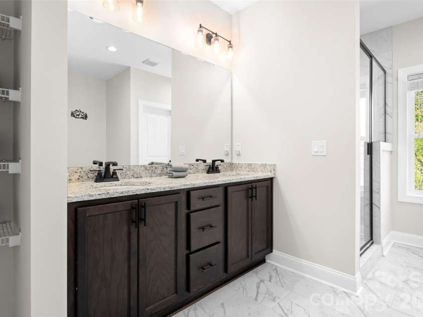 233 Arcadia Falls Way, Black Mountain, NC 28711.  MLS# CAR4375921, YatesRealty ID 16595. 