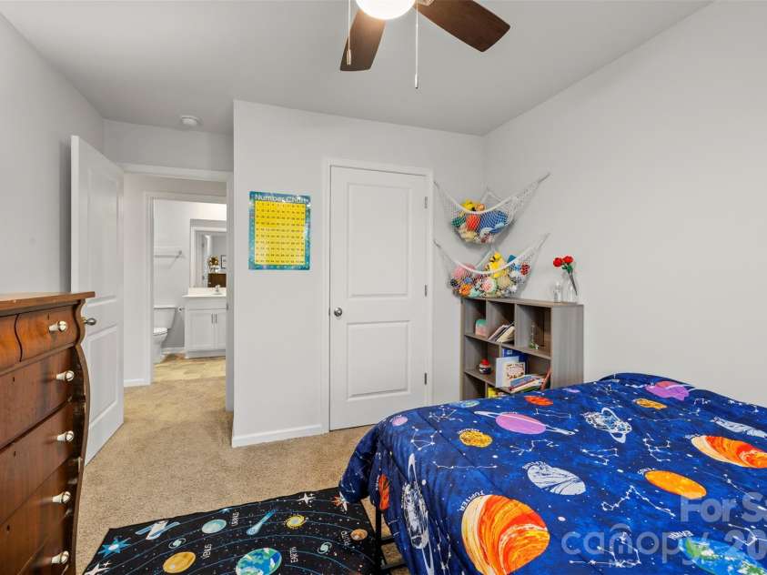 225 Final Stretch Lane, Clover, SC 29710.  MLS# CAR4375867, YatesRealty ID 16597. 