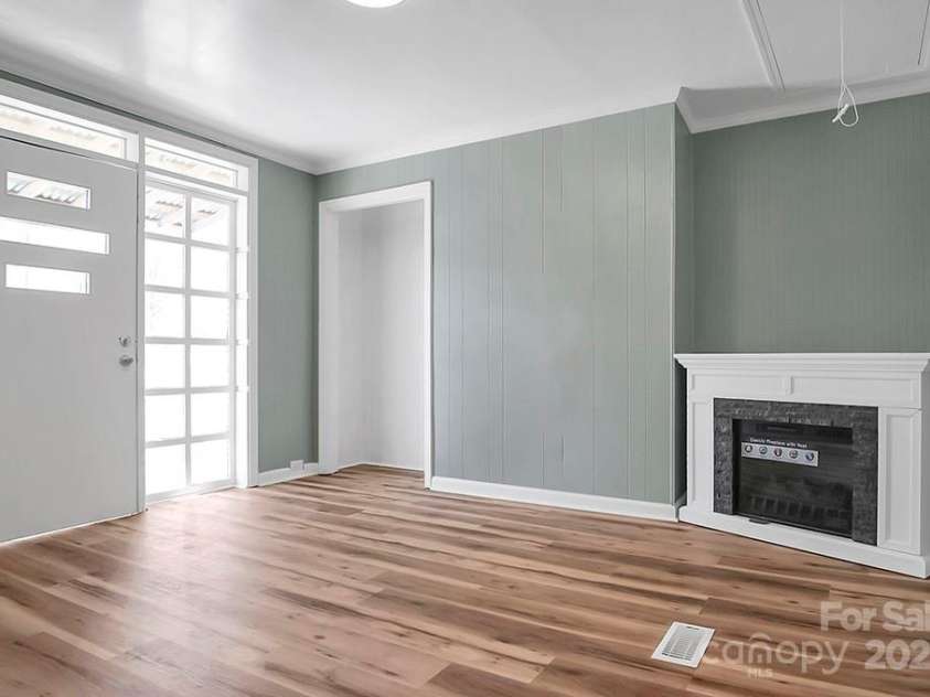 97 Central Avenue, China Grove, NC 28023.  MLS# CAR4227356, YatesRealty ID 16598. Living Room