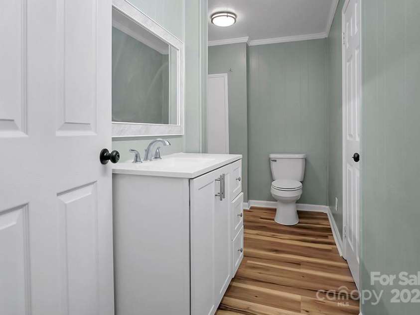 97 Central Avenue, China Grove, NC 28023.  MLS# CAR4227356, YatesRealty ID 16598. Primary Bathroom