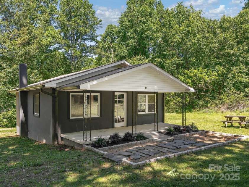15 Burtiller Lane, Fletcher, NC 28732.  MLS# CAR4264700, YatesRealty ID 16599. 