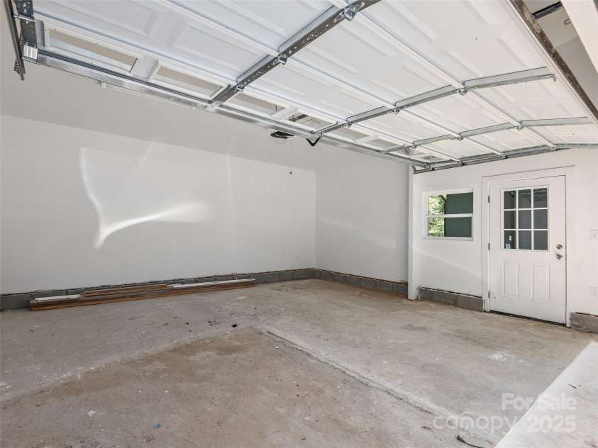15 Burtiller Lane, Fletcher, NC 28732.  MLS# CAR4264700, YatesRealty ID 16599. 