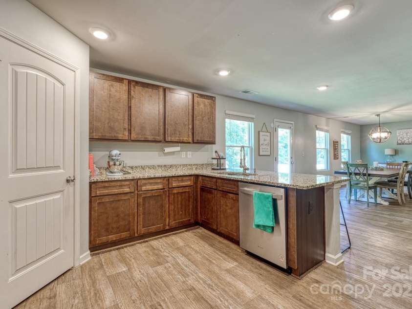 1281 Twin Bridge Road, Gaffney, SC 29341.  MLS# CAR4312131, YatesRealty ID 166. 