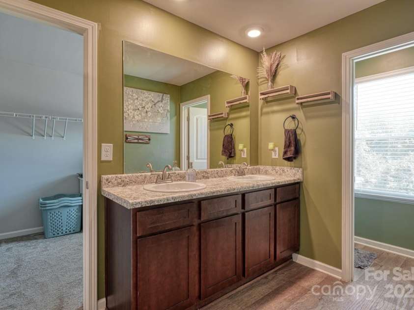 1281 Twin Bridge Road, Gaffney, SC 29341.  MLS# CAR4312131, YatesRealty ID 166. 