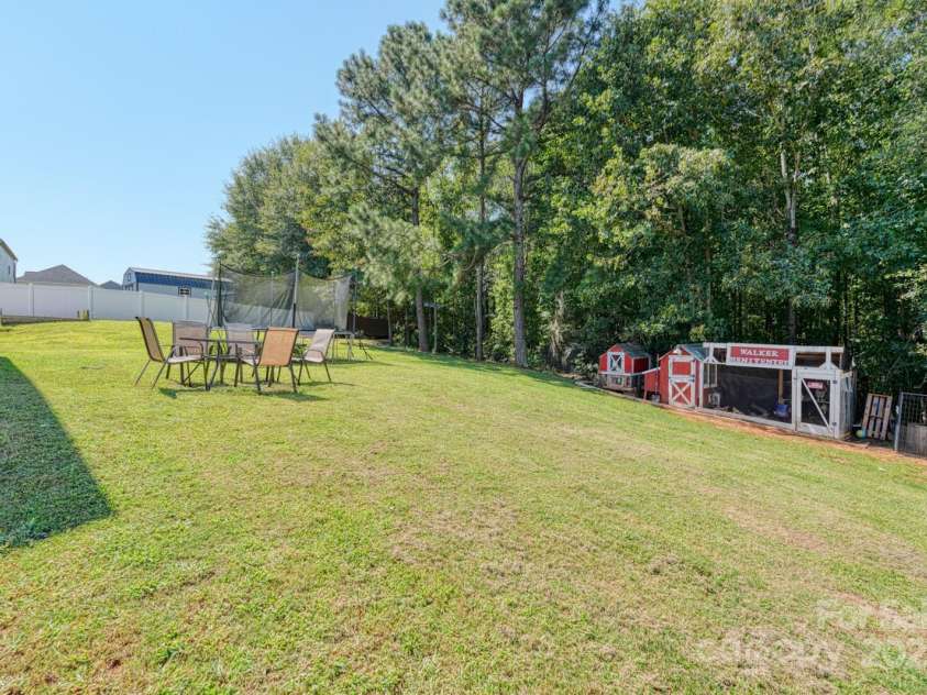 1281 Twin Bridge Road, Gaffney, SC 29341.  MLS# CAR4312131, YatesRealty ID 166. 