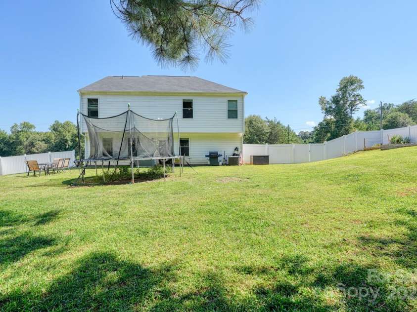 1281 Twin Bridge Road, Gaffney, SC 29341.  MLS# CAR4312131, YatesRealty ID 166. 