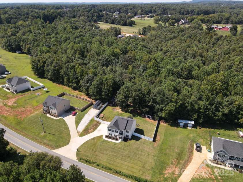 1281 Twin Bridge Road, Gaffney, SC 29341.  MLS# CAR4312131, YatesRealty ID 166. 