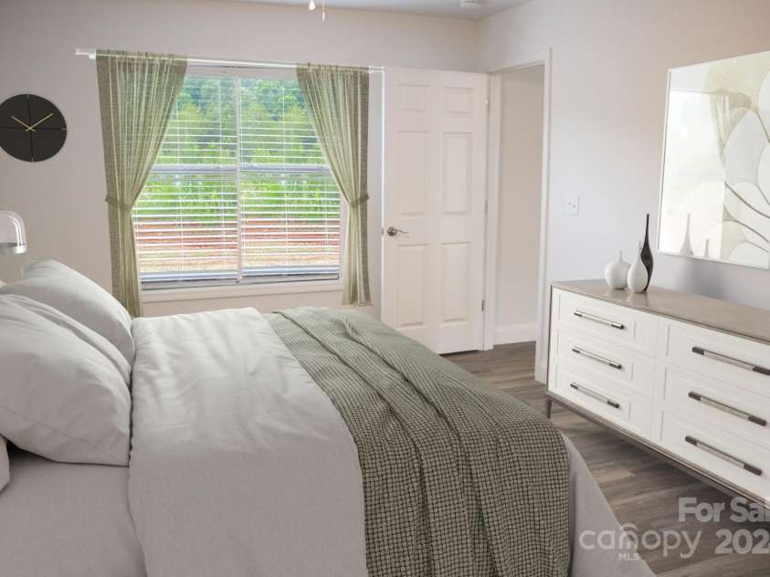 169 Quinn Hill Lane, Mars Hill, NC 29754.  MLS# CAR4167888, YatesRealty ID 166. 