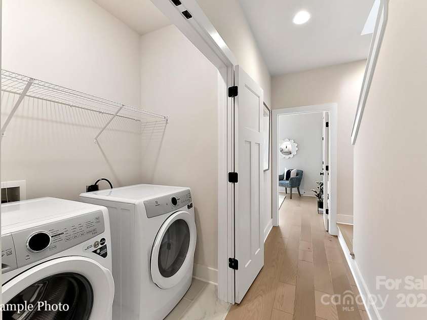 3010 Khan Park Drive, Charlotte, NC 28206.  MLS# CAR4273903, YatesRealty ID 1660. 