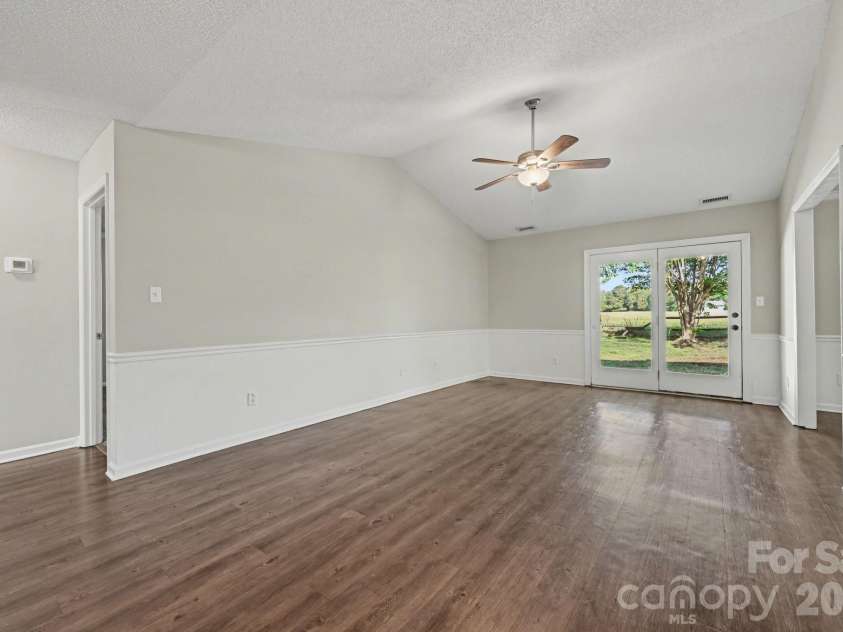 3209 Green Meadow Way, Monroe, NC 28110.  MLS# CAR4375823, YatesRealty ID 16602. 