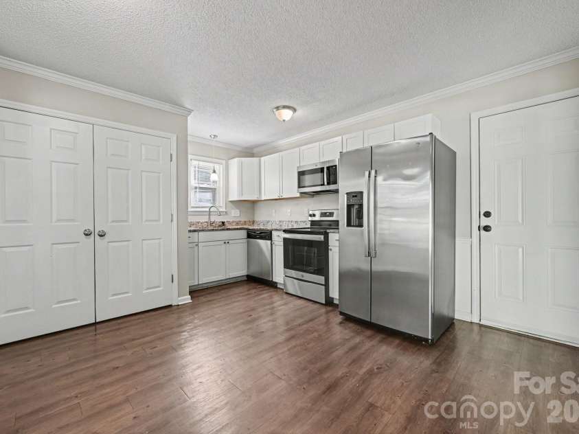 3209 Green Meadow Way, Monroe, NC 28110.  MLS# CAR4375823, YatesRealty ID 16602. 