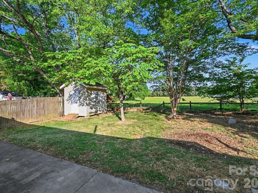 3209 Green Meadow Way, Monroe, NC 28110.  MLS# CAR4375823, YatesRealty ID 16602. 