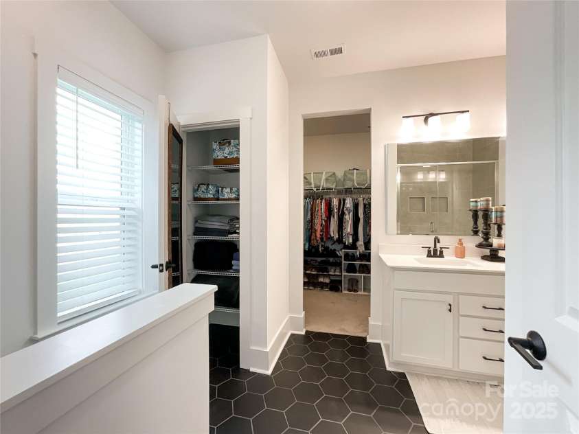 2048 Turnsberry Drive, Monroe, NC 28112.  MLS# CAR4258909, YatesRealty ID 16605. 