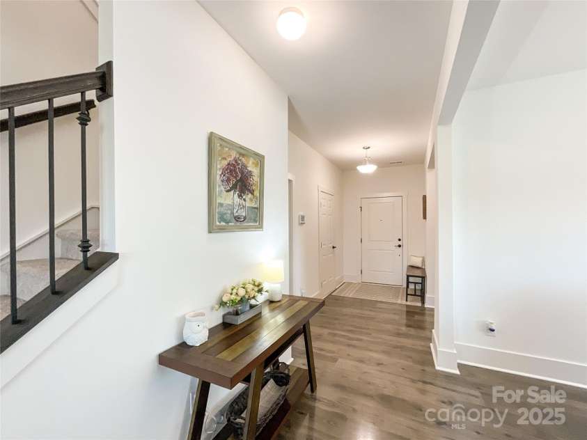 2048 Turnsberry Drive, Monroe, NC 28112.  MLS# CAR4258909, YatesRealty ID 16605. Entry way