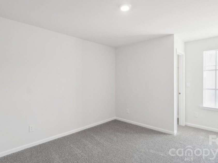 123 Ridgehaven Drive, Waynesville, NC 28786.  MLS# CAR4375986, YatesRealty ID 16607. Photos are representative