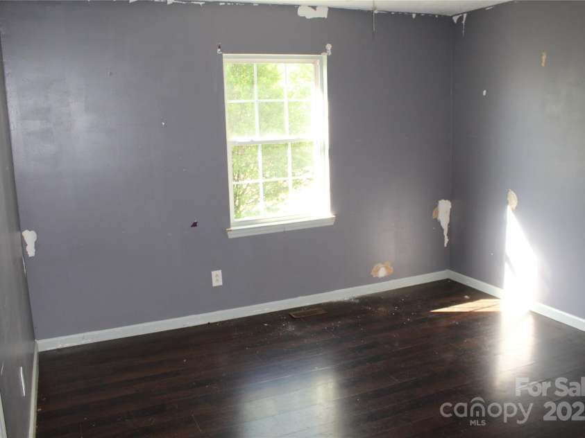 5164 Ralph Winchester Road, Lenoir, NC 28645.  MLS# CAR4245425, YatesRealty ID 16607. Bedroom 3