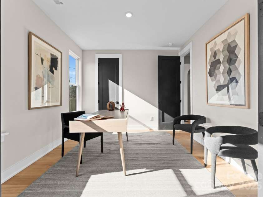 2201 Catalina Avenue, Charlotte, NC 28206.  MLS# CAR4200903, YatesRealty ID 16609. 