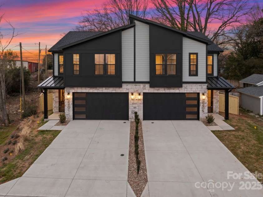 2201 Catalina Avenue, Charlotte, NC 28206.  MLS# CAR4200903, YatesRealty ID 16609. 