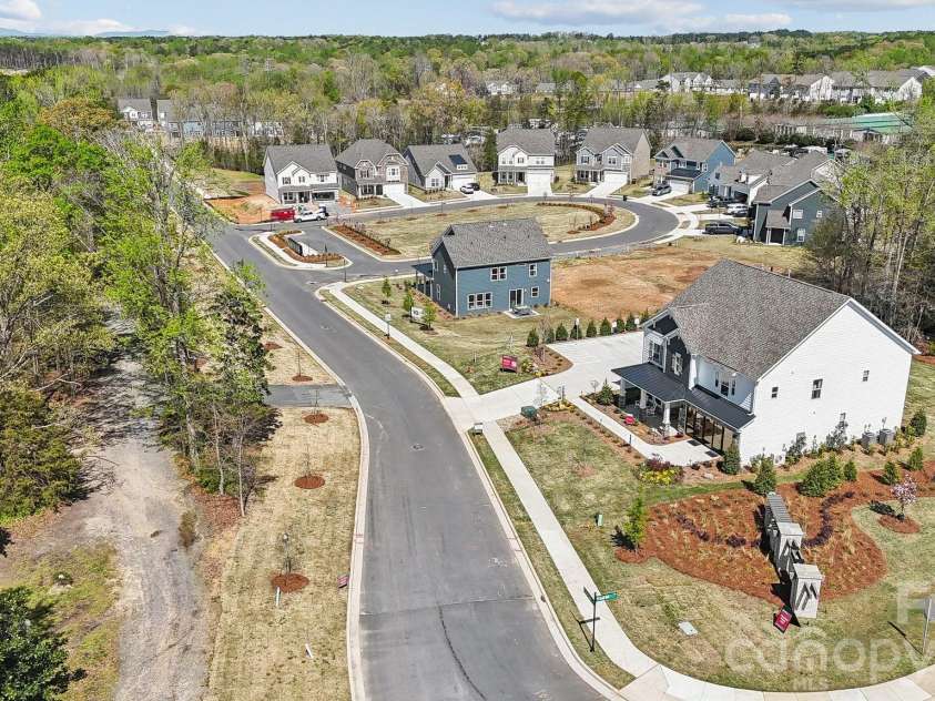 5048 Duval Circle, Tega Cay, SC 29708.  MLS# CAR4376000, YatesRealty ID 16609. River Falls Community
