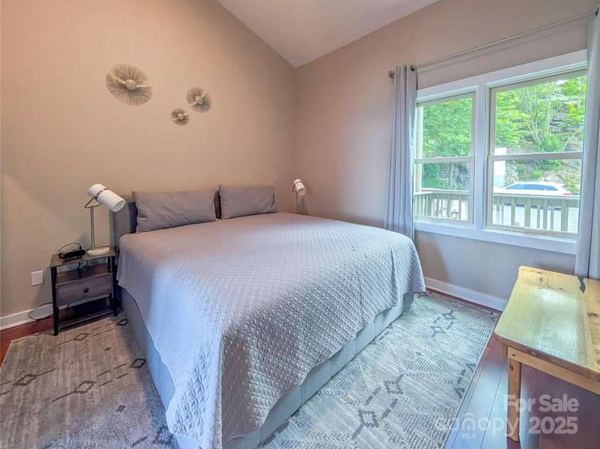 30 Club Villa Court, Burnsville, NC 28714.  MLS# CAR4278164, YatesRealty ID 1661. 