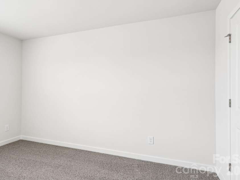 39 Katherine Emilie Drive, Hendersonville, NC 28792.  MLS# CAR4376133, YatesRealty ID 16613. Photos are representative