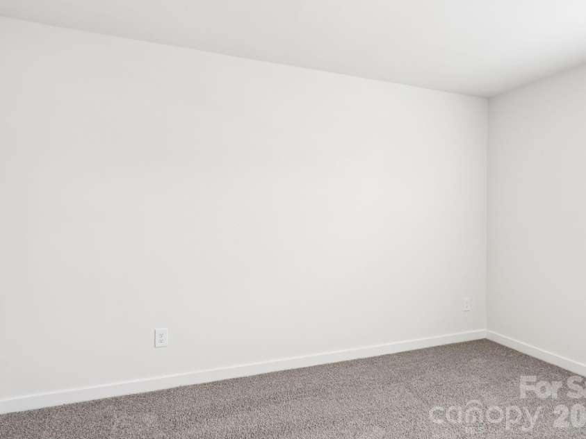 39 Katherine Emilie Drive, Hendersonville, NC 28792.  MLS# CAR4376133, YatesRealty ID 16613. Photos are representative