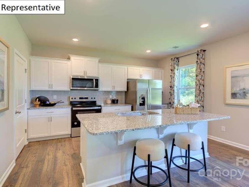 3542 Cramer Creek Drive, Gastonia, NC 28056.  MLS# CAR4265934, YatesRealty ID 16614. 