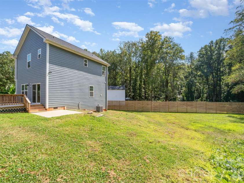 1003 Hunter Valley Road, Shelby, NC 28150.  MLS# CAR4376070, YatesRealty ID 16617. 