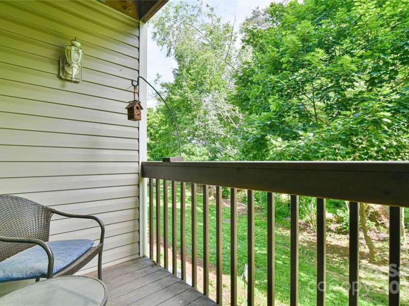 102 Waters Edge Drive, Weaverville, NC 28787.  MLS# CAR4264421, YatesRealty ID 16619. Covered Deck