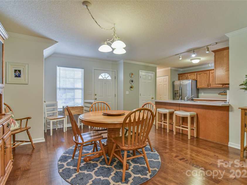 102 Waters Edge Drive, Weaverville, NC 28787.  MLS# CAR4264421, YatesRealty ID 16619. Dining and Kitchen Area