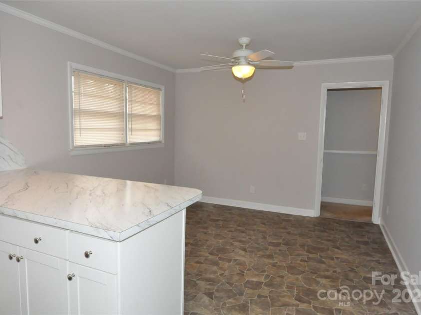 378 Center Street, Chester, SC 29706.  MLS# CAR4332675, YatesRealty ID 1662. 