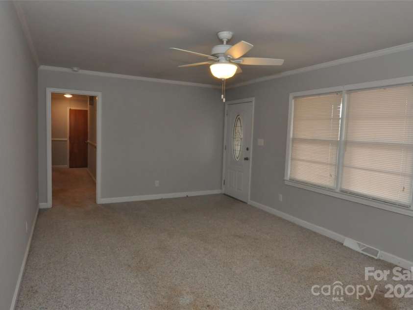 378 Center Street, Chester, SC 29706.  MLS# CAR4332675, YatesRealty ID 1662. 