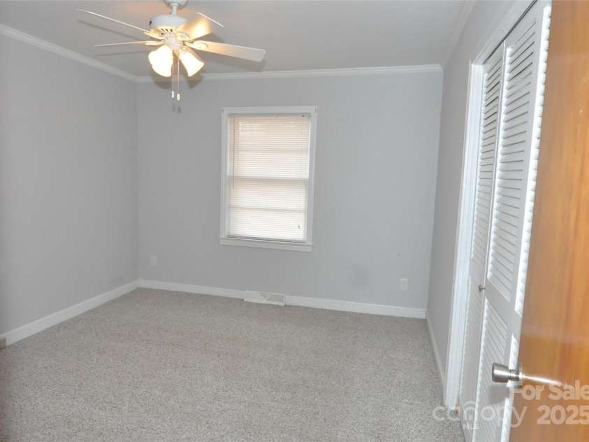 378 Center Street, Chester, SC 29706.  MLS# CAR4332675, YatesRealty ID 1662. 