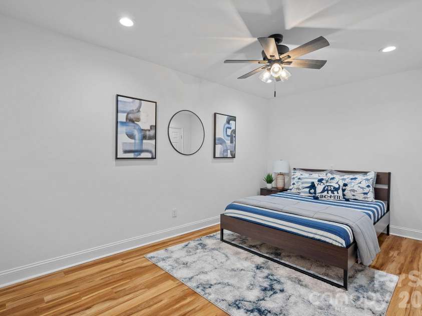 139 Hawks Point Drive, Troutman, NC 28166.  MLS# CAR4343481, YatesRealty ID 16620. 
